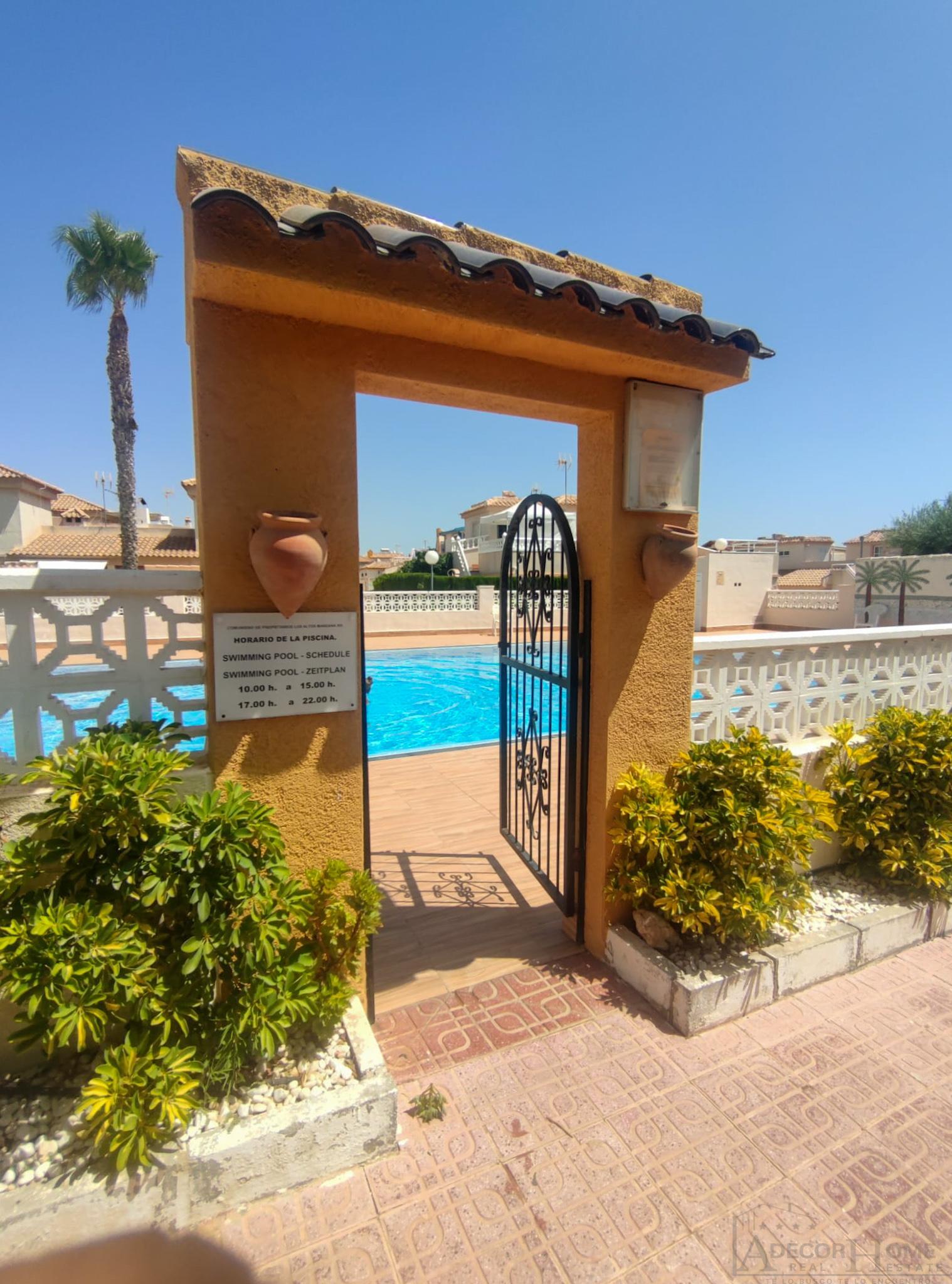 For sale of bungalow in Torrevieja