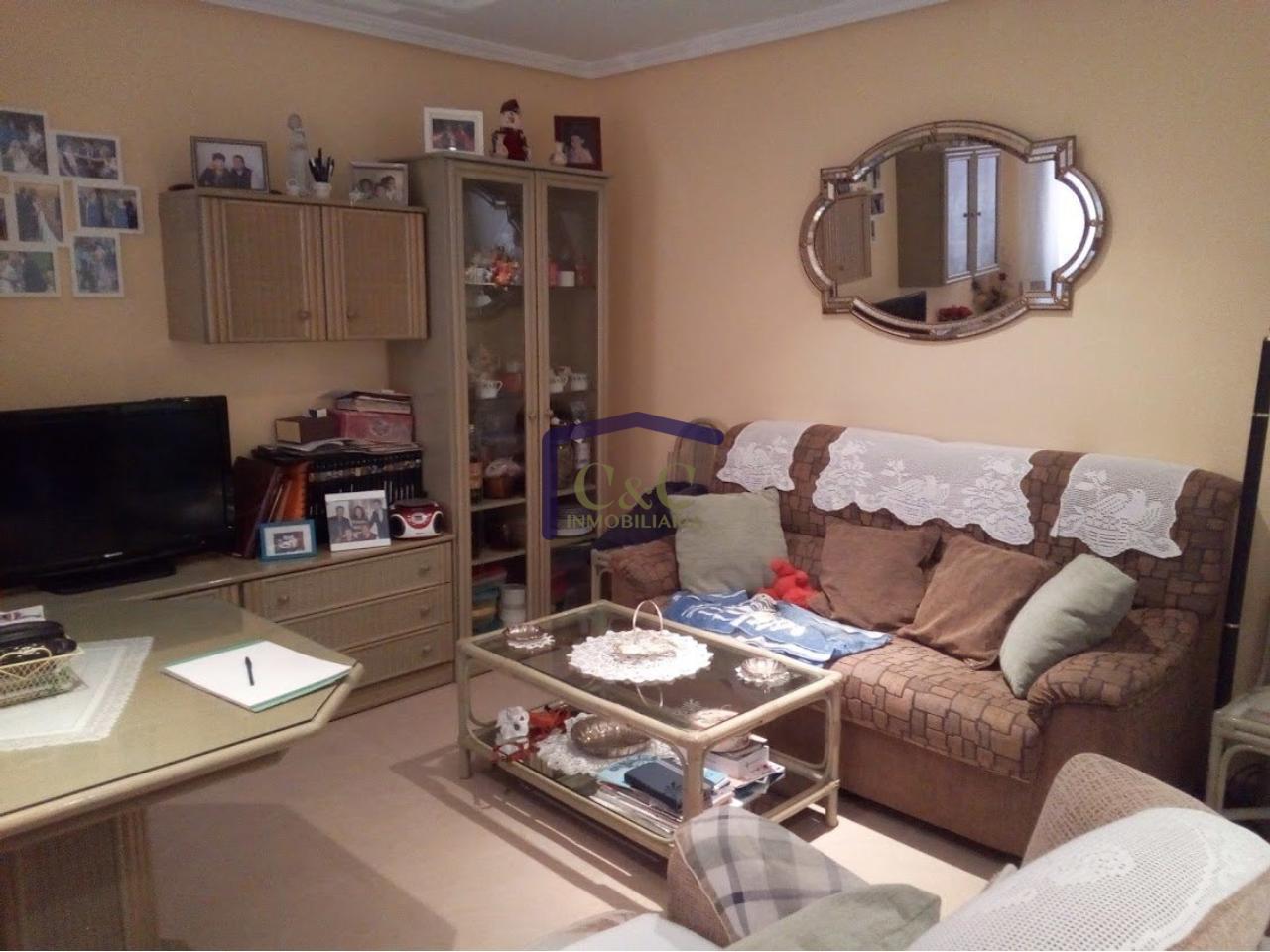 For sale of flat in Manzanares