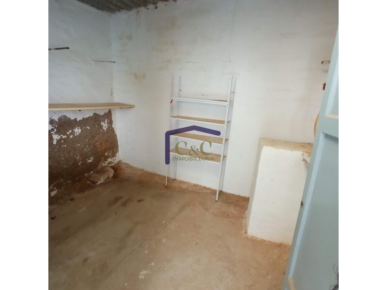 For sale of house in Manzanares