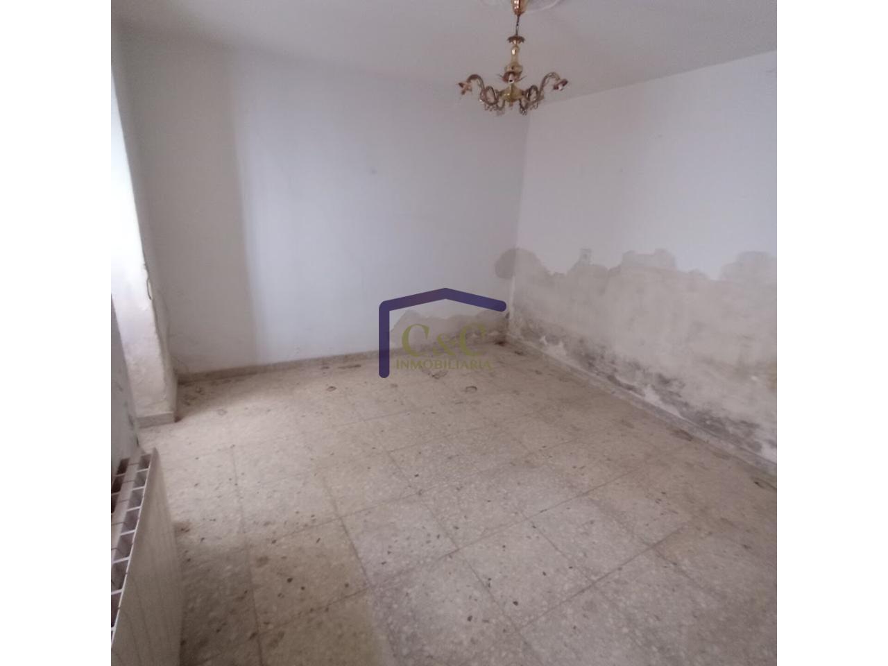 For sale of house in Manzanares