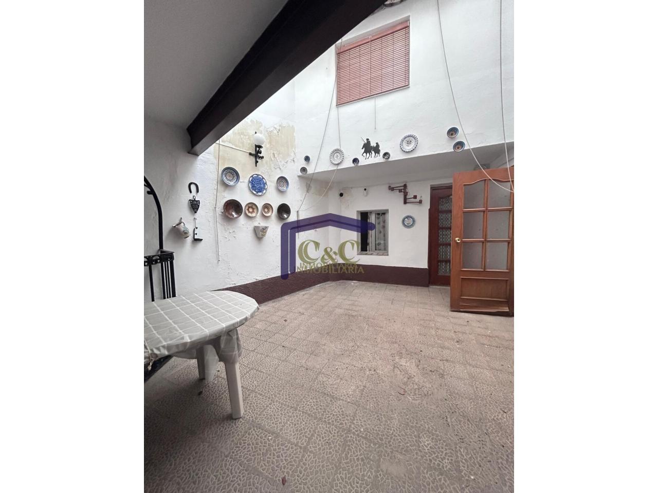 Venta de casa en Manzanares