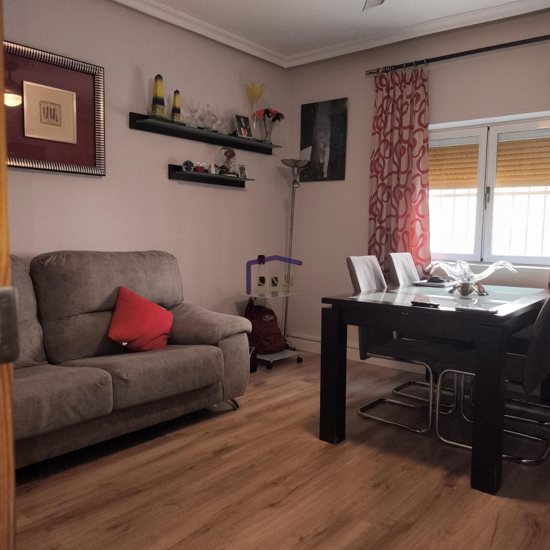 Venta de piso en Manzanares