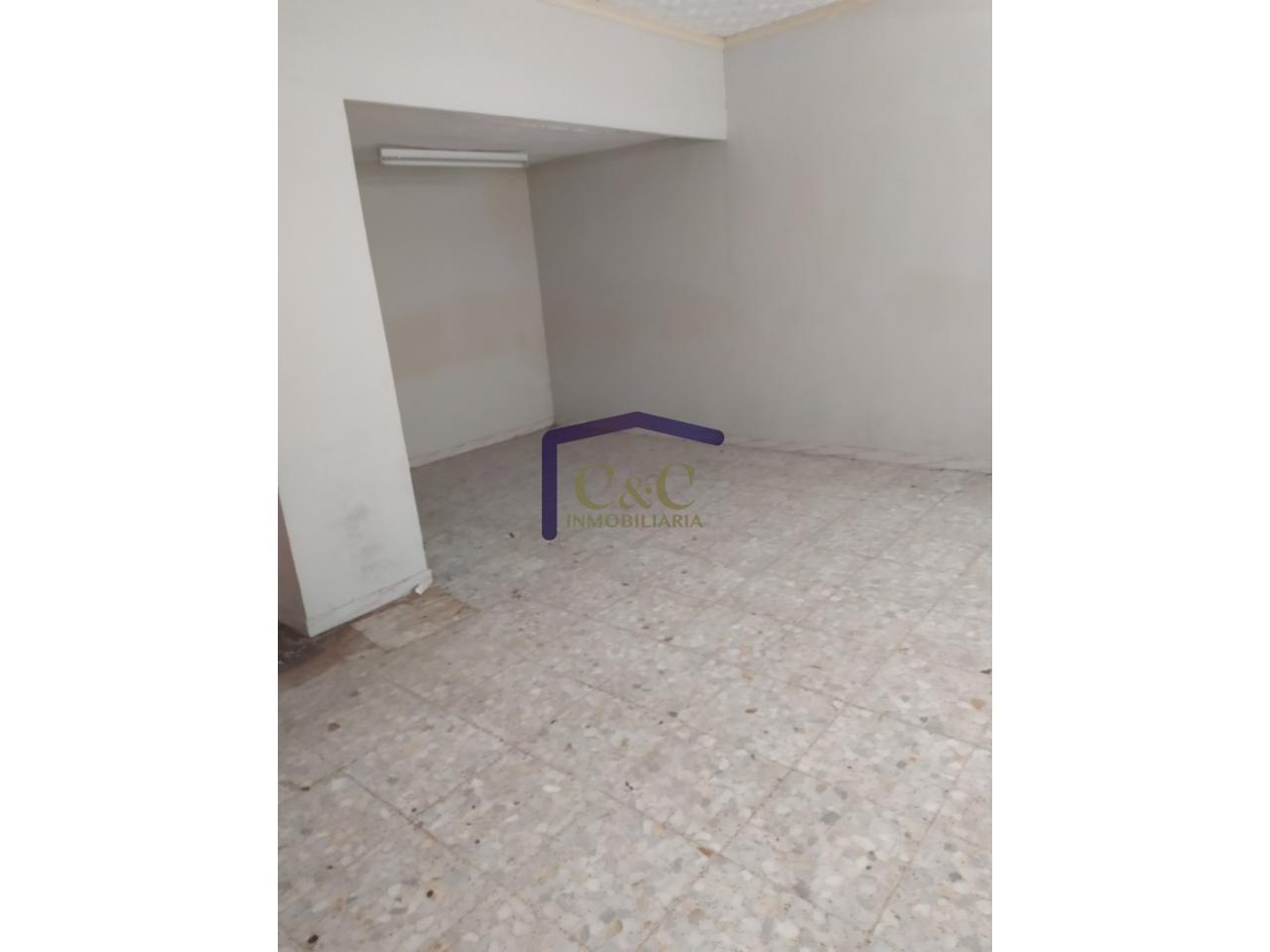 Venta de casa en Manzanares