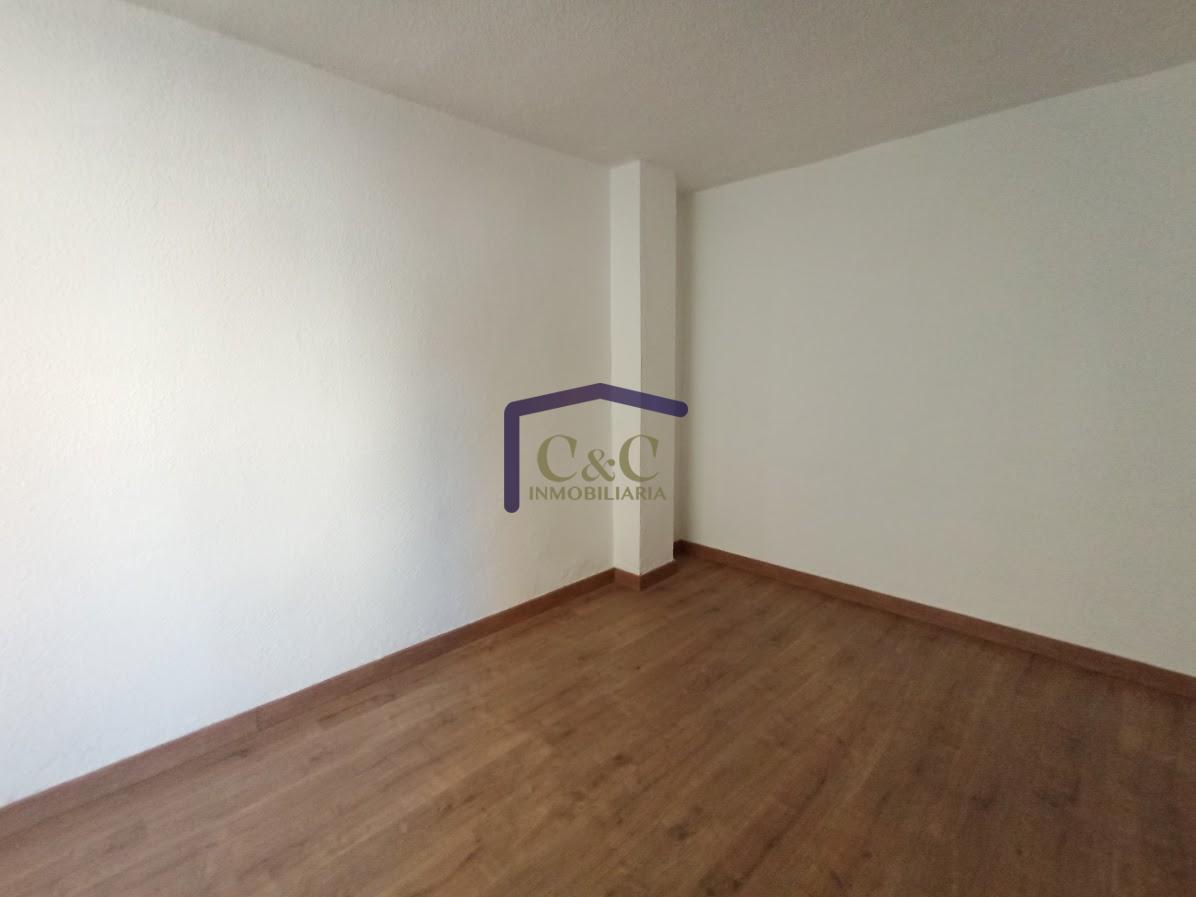 Venta de local en Manzanares