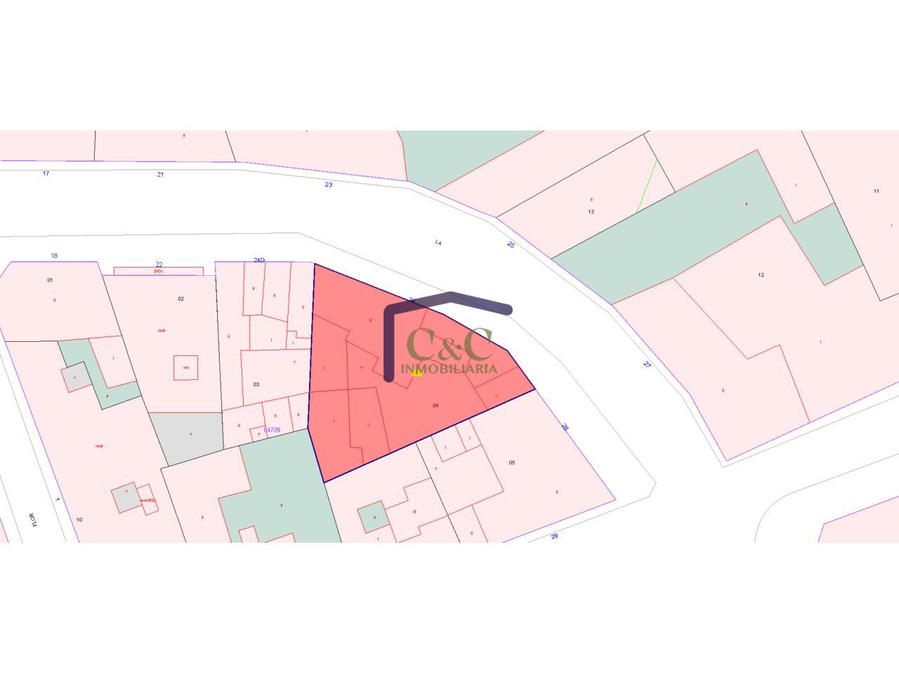 For sale of land in Manzanares