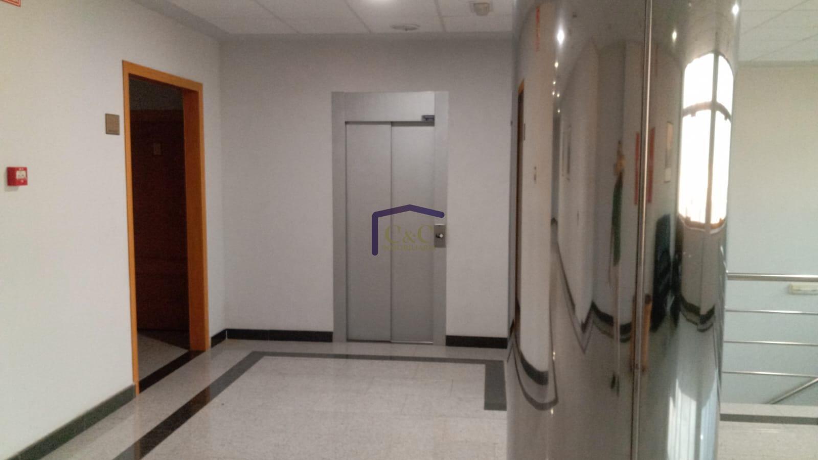 Venta de local en Manzanares