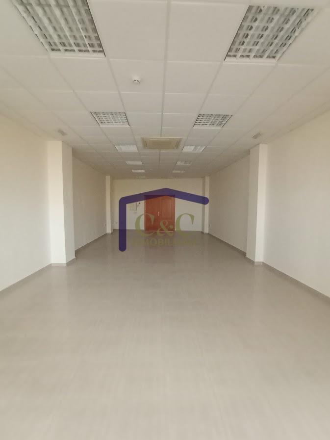 For sale of commercial in Manzanares