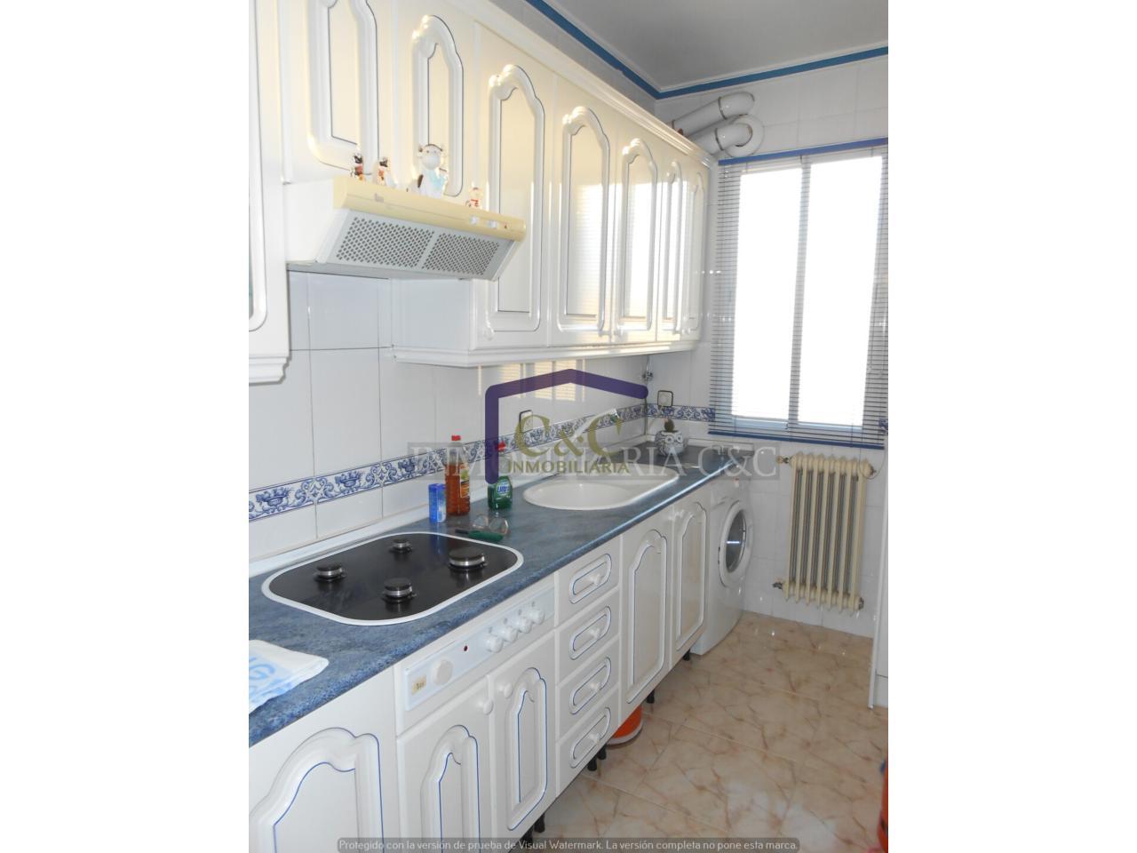 For sale of flat in Manzanares