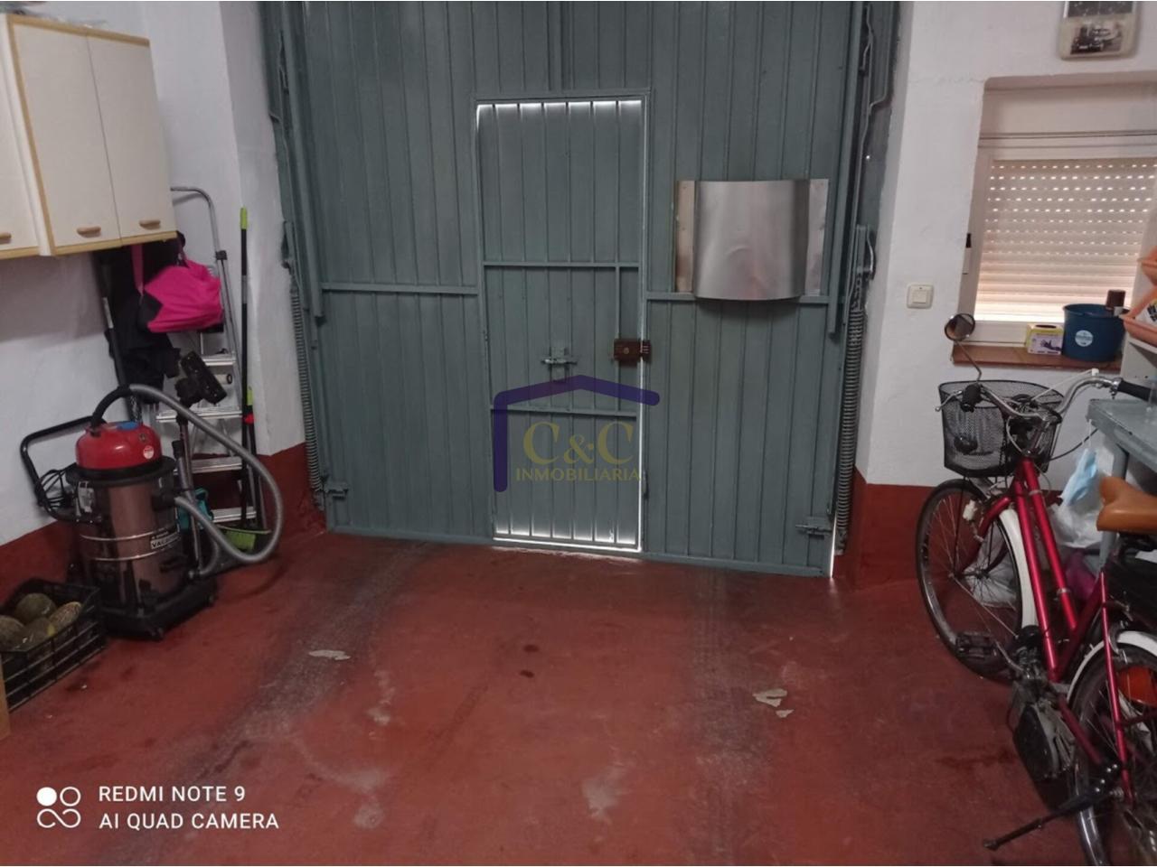 For sale of house in Manzanares