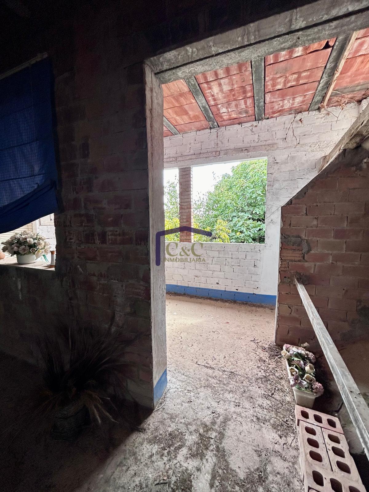 Venta de terreno en Manzanares