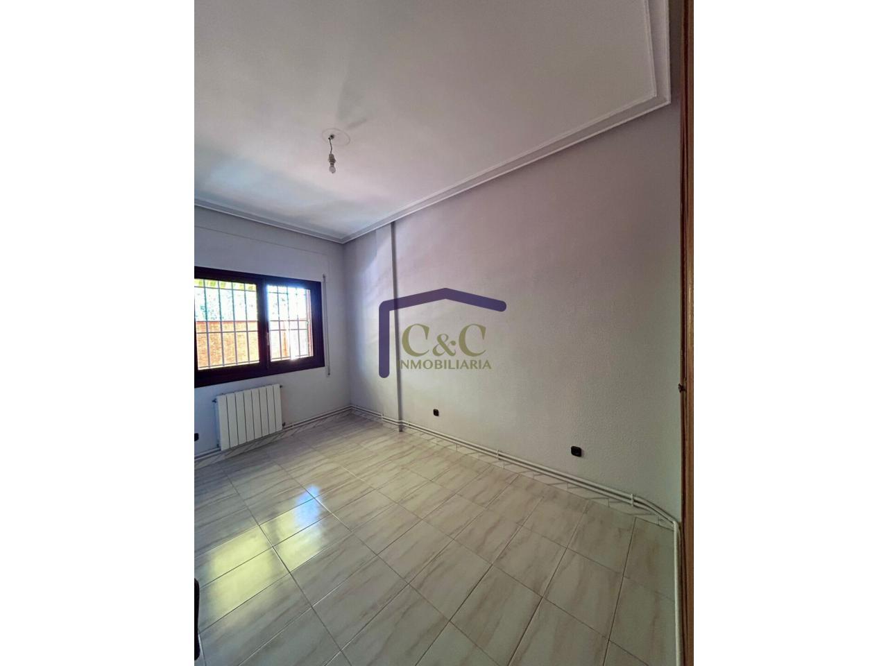 Venta de piso en Manzanares