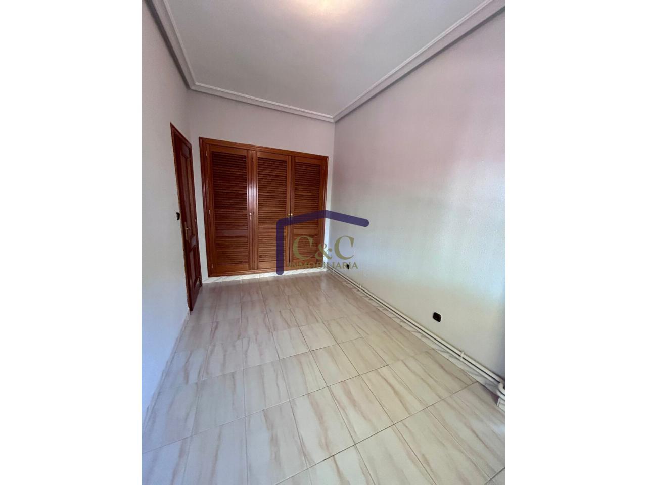 Venta de piso en Manzanares