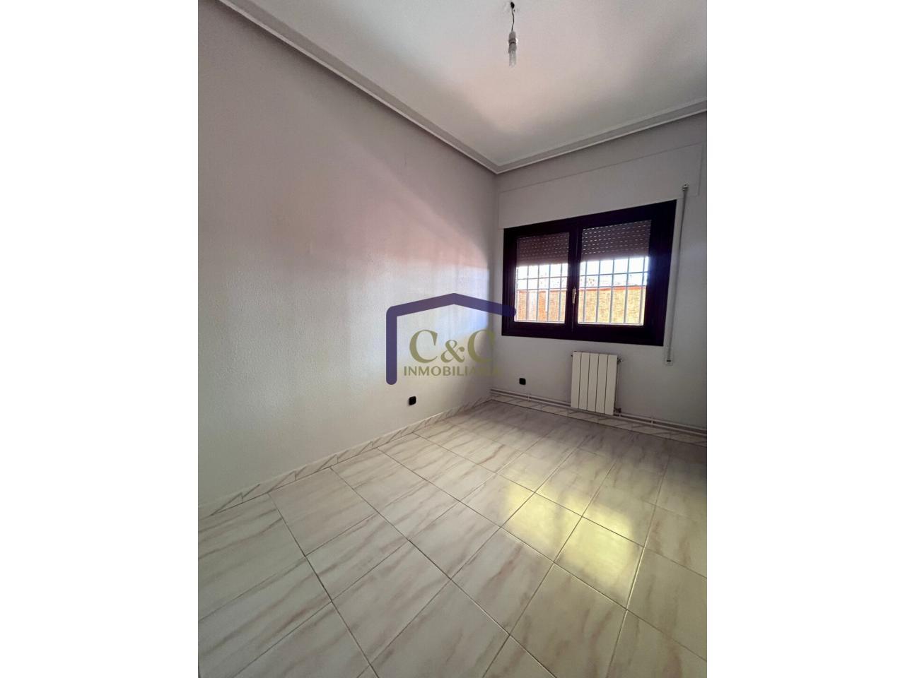 Venta de piso en Manzanares