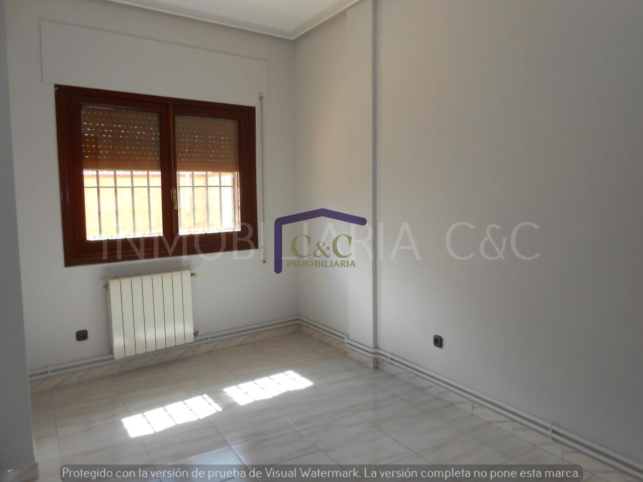 Venta de piso en Manzanares