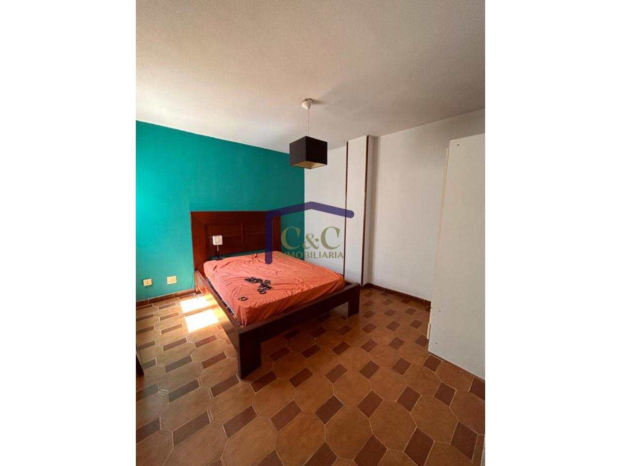 For sale of flat in Manzanares