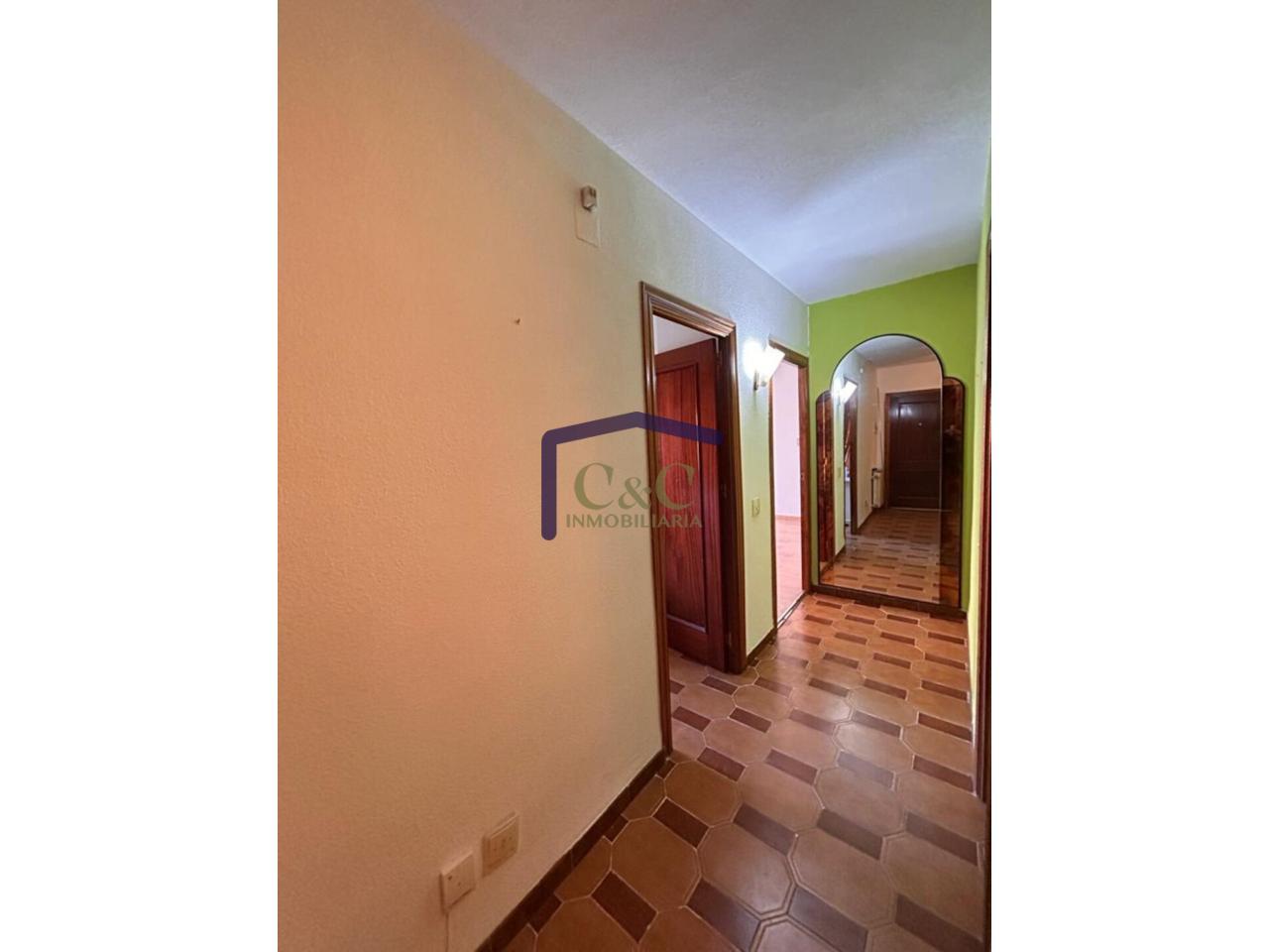 For sale of flat in Manzanares