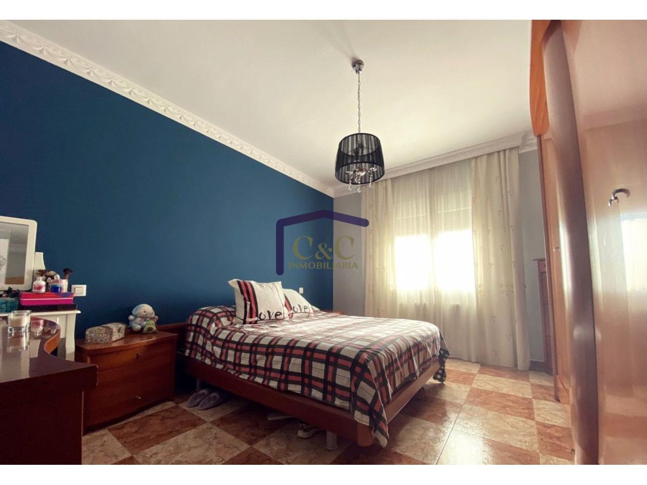 Venta de casa en Manzanares