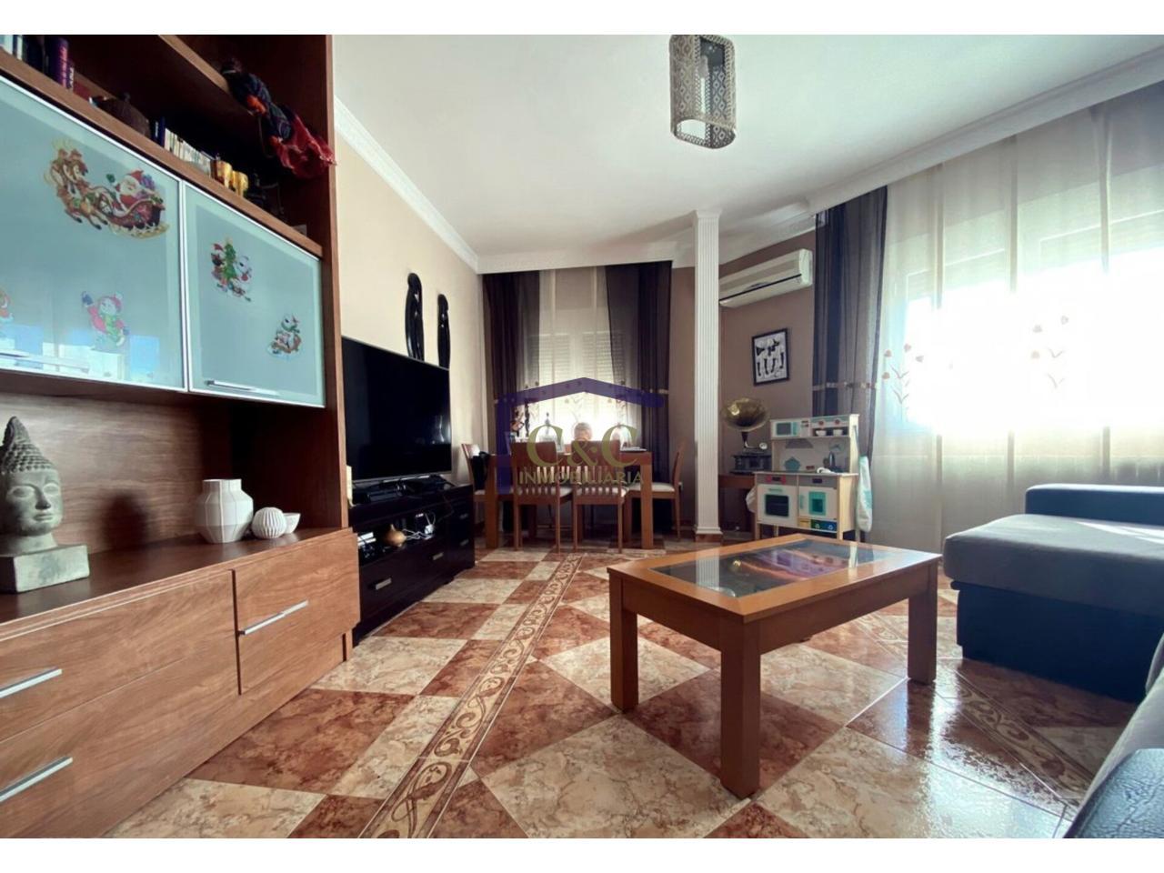 Venta de casa en Manzanares