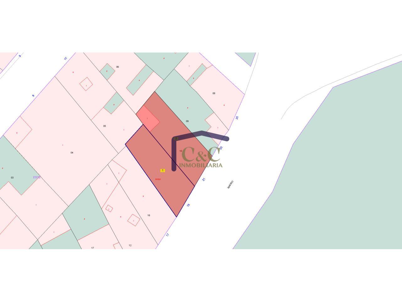 For sale of land in Manzanares