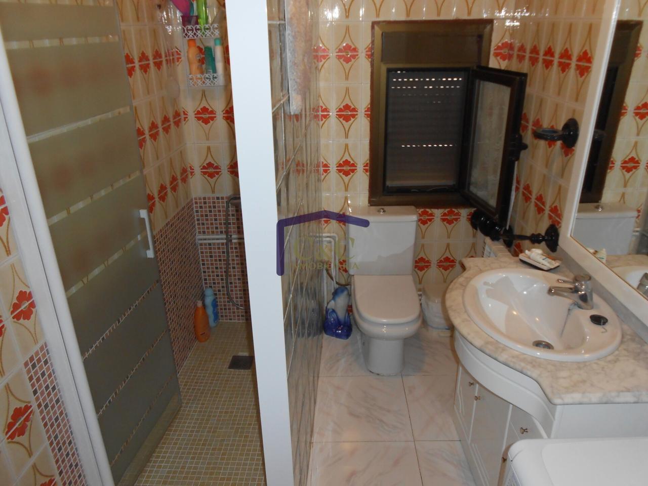 For sale of house in Manzanares