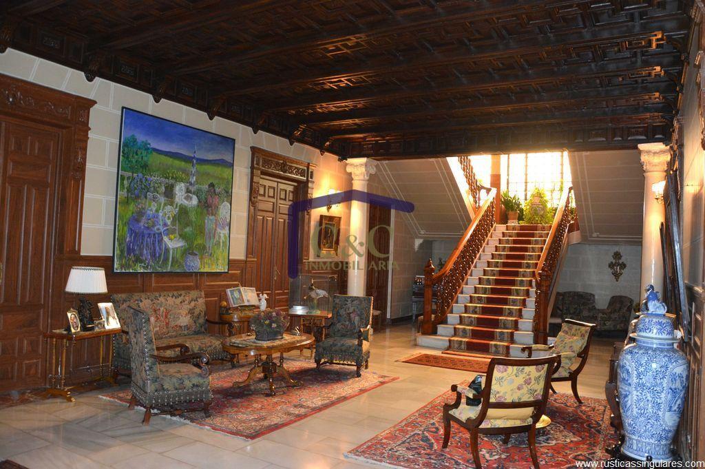 Venta de casa en Valdepeñas