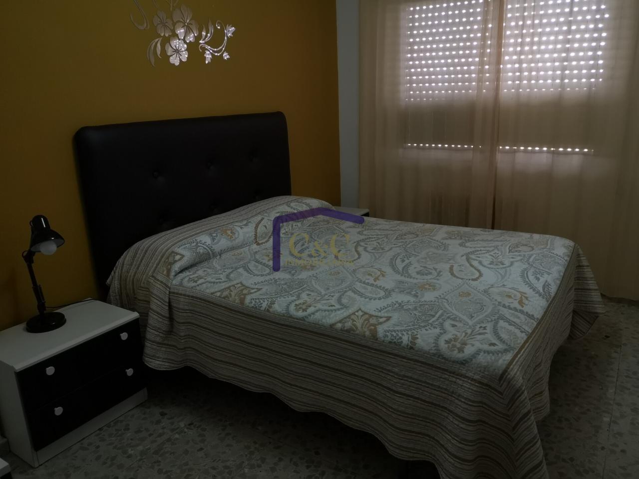 For sale of flat in Manzanares