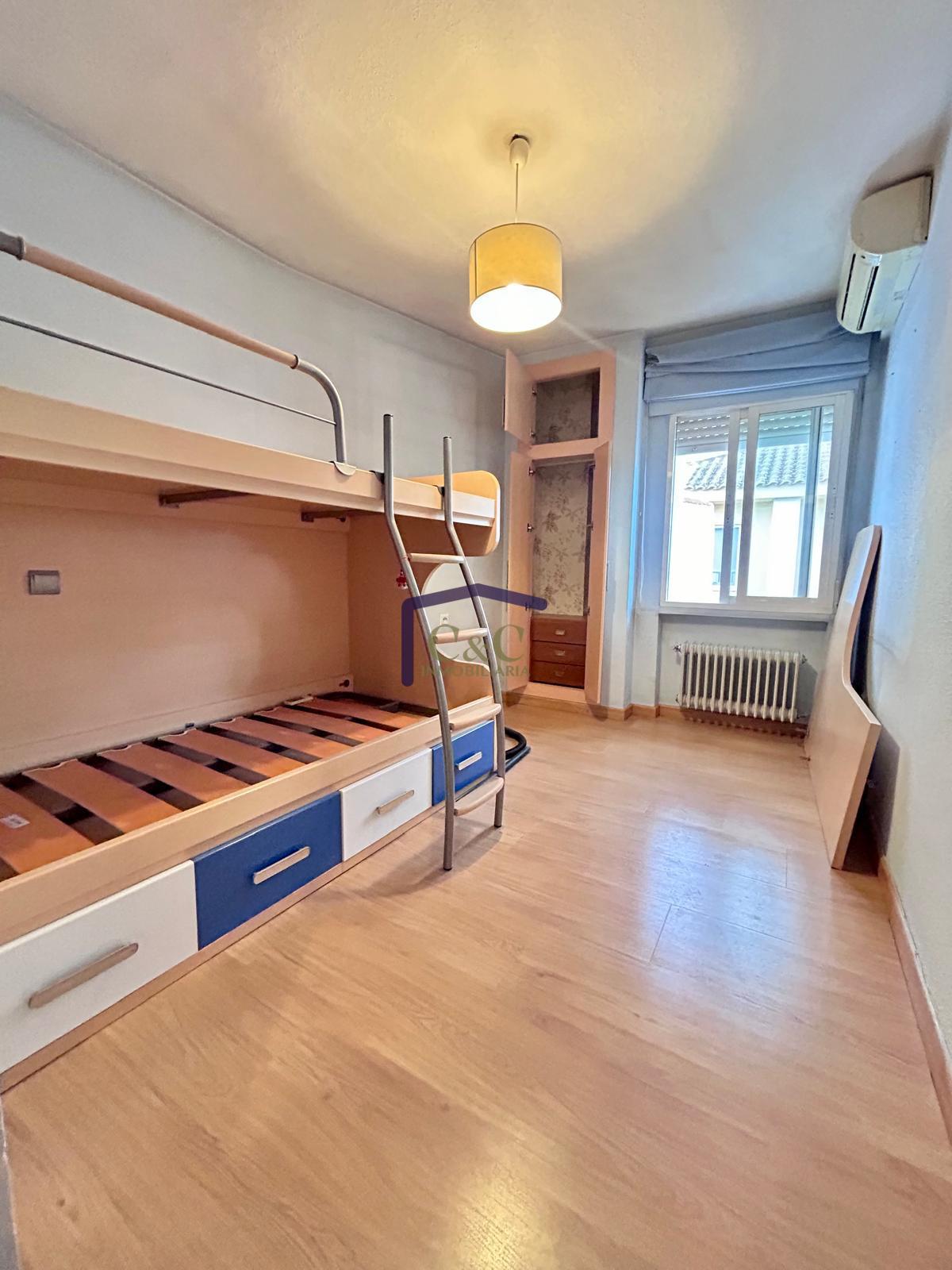 For sale of house in Manzanares