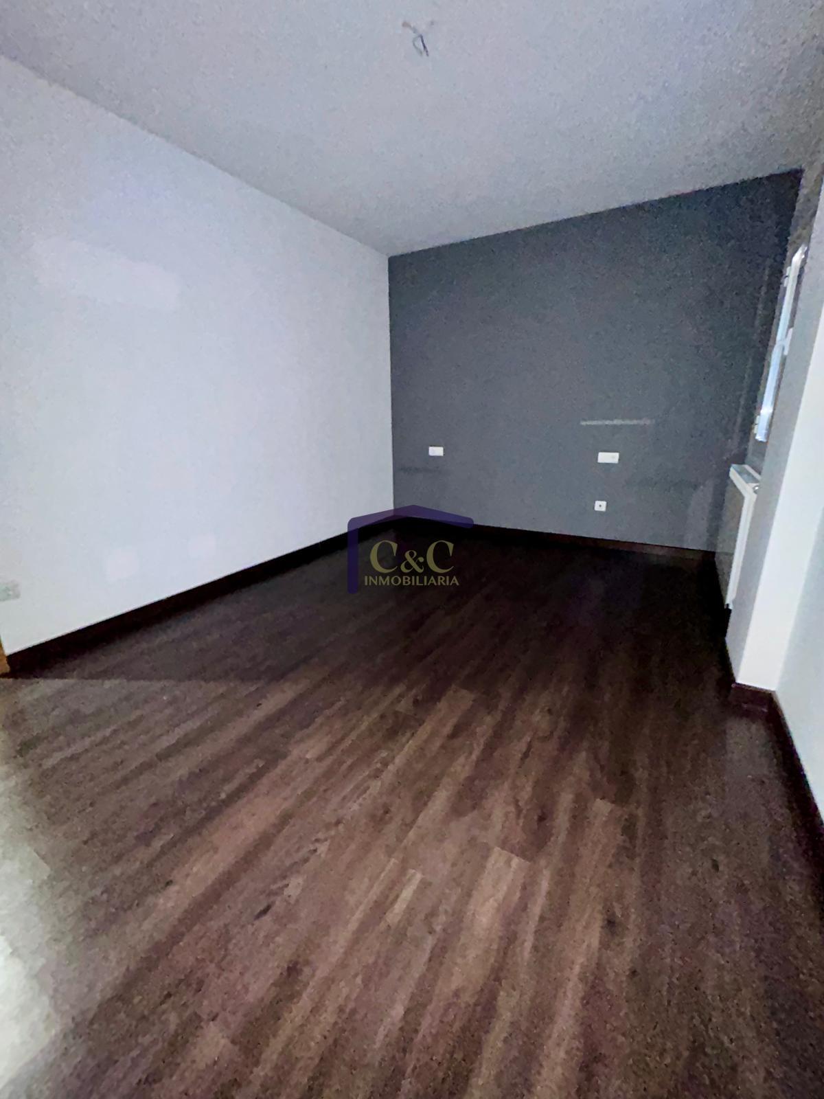 For sale of flat in Manzanares