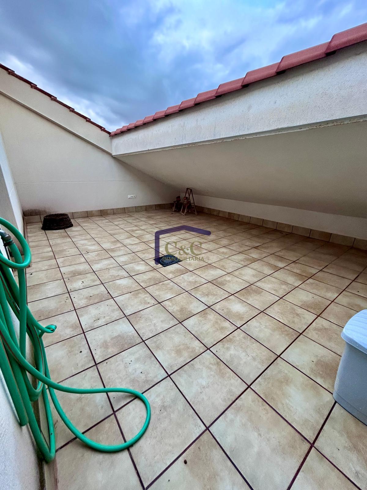 For sale of flat in Manzanares