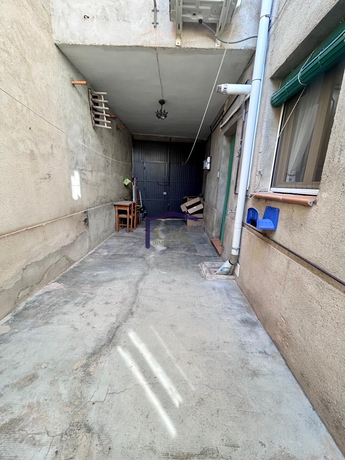 For sale of house in Manzanares