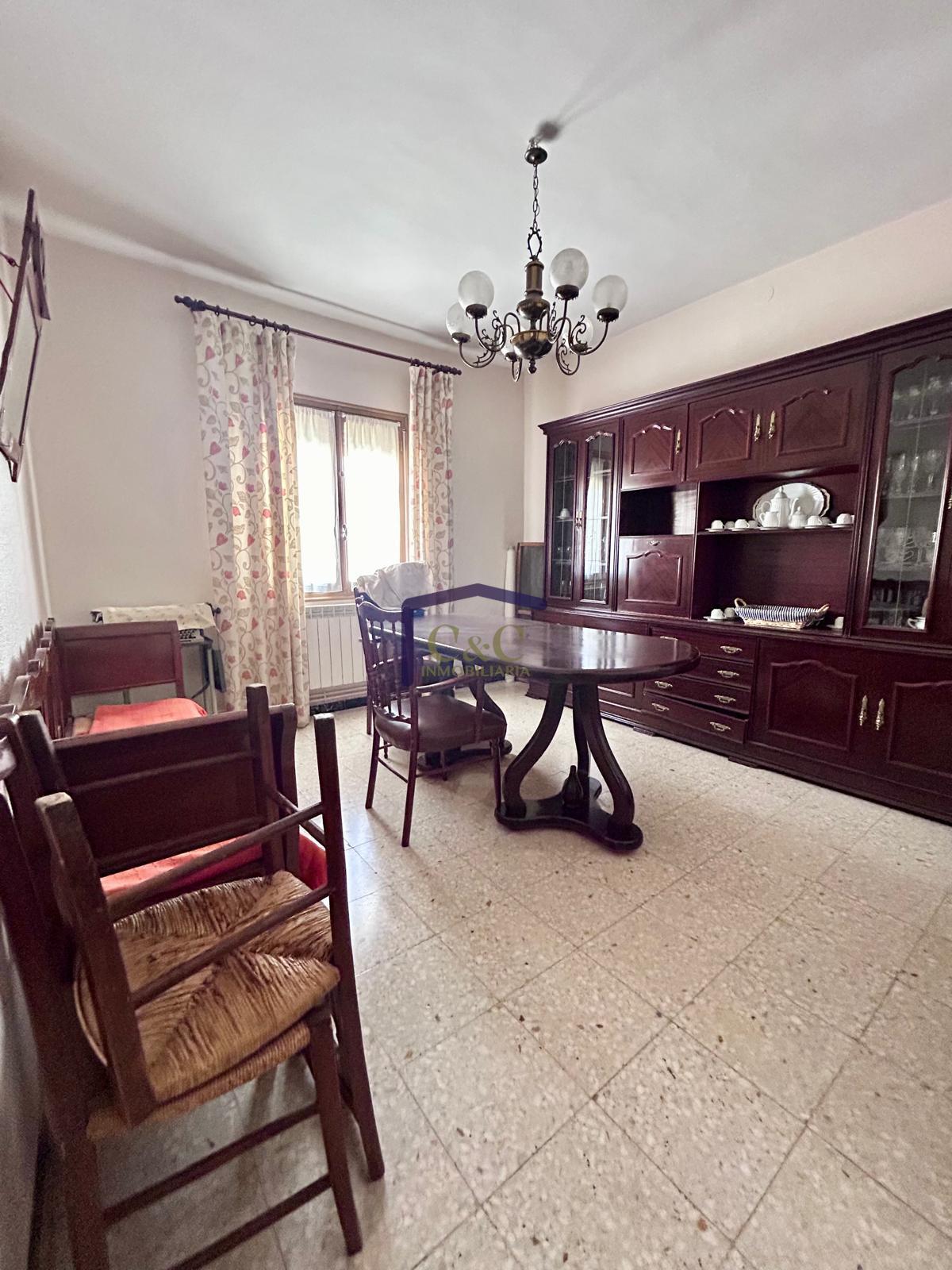 For sale of house in Manzanares