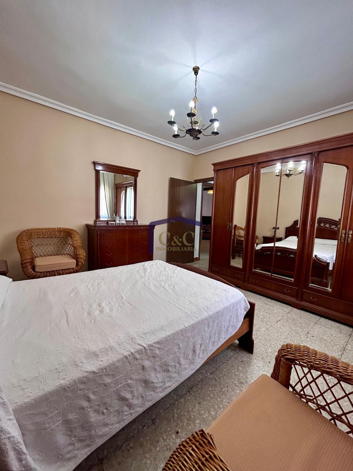 For sale of house in Manzanares