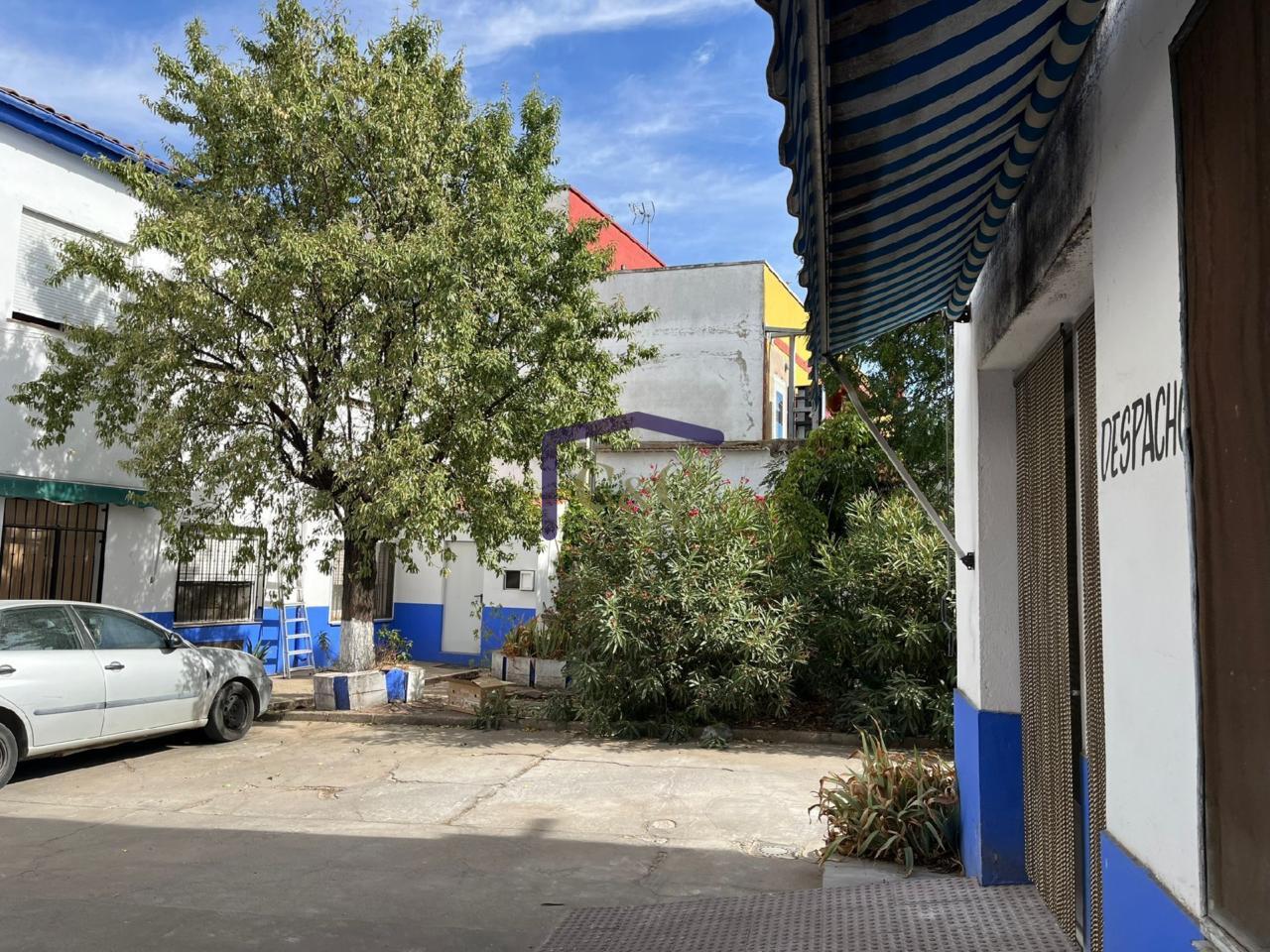 Venta de casa en Manzanares