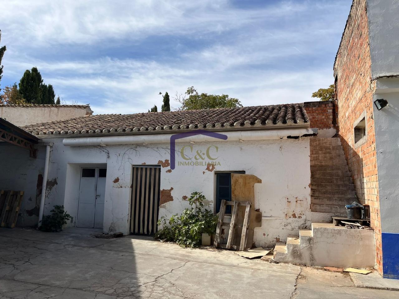 Venta de casa en Manzanares
