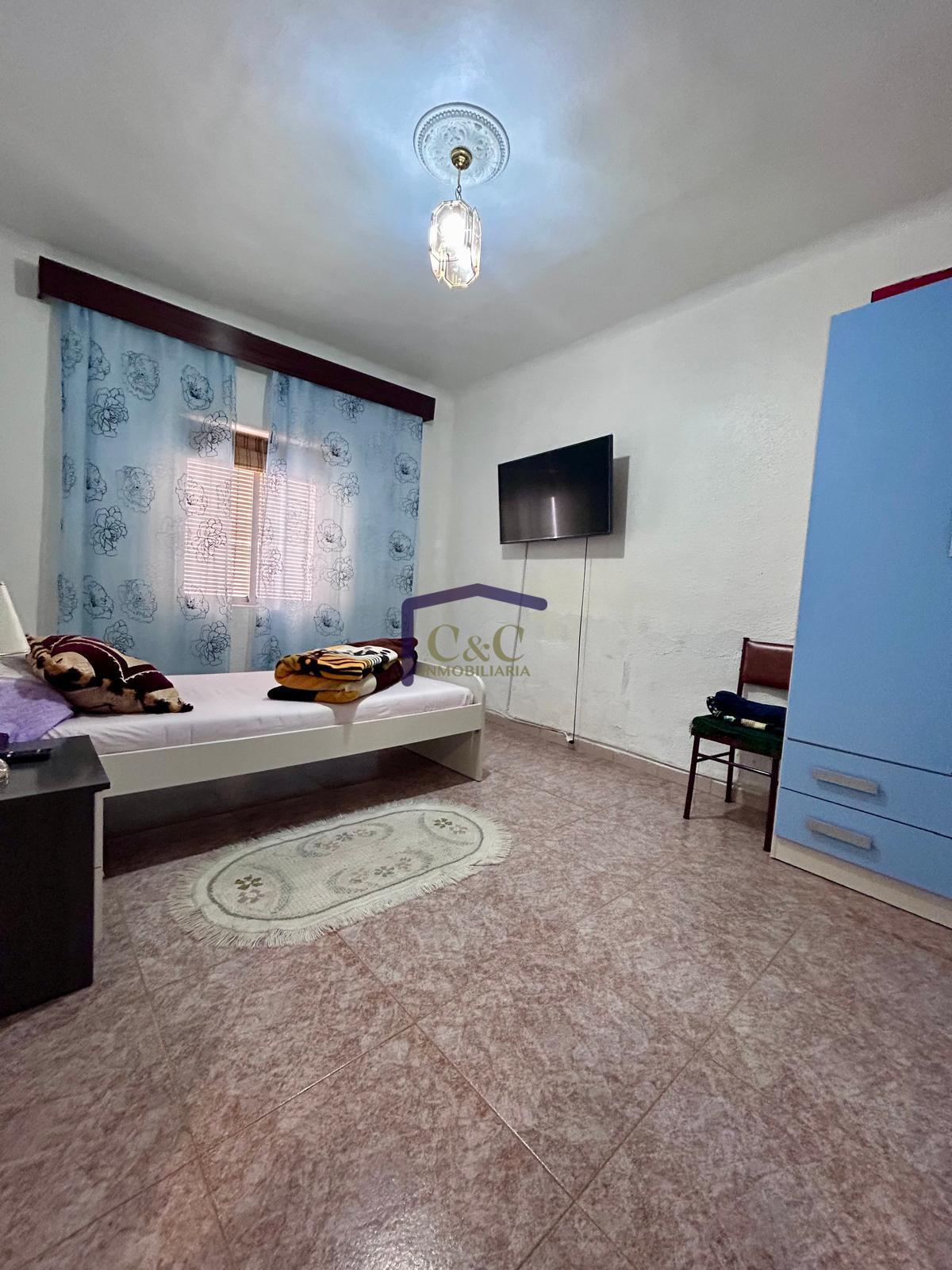 Venta de casa en Manzanares
