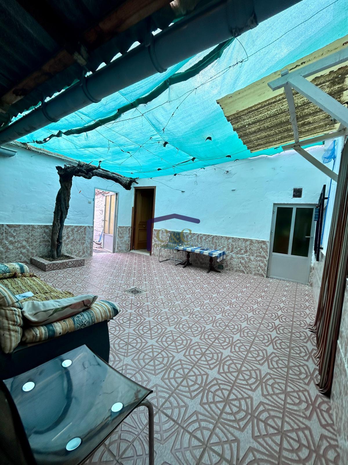 Venta de casa en Manzanares