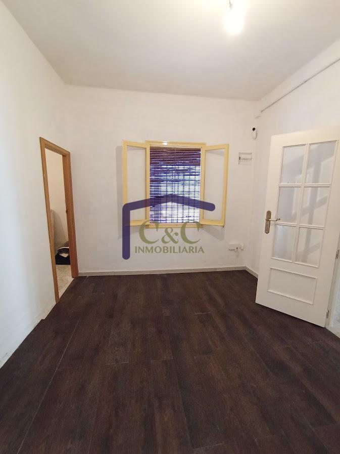 For sale of apartment in Manzanares