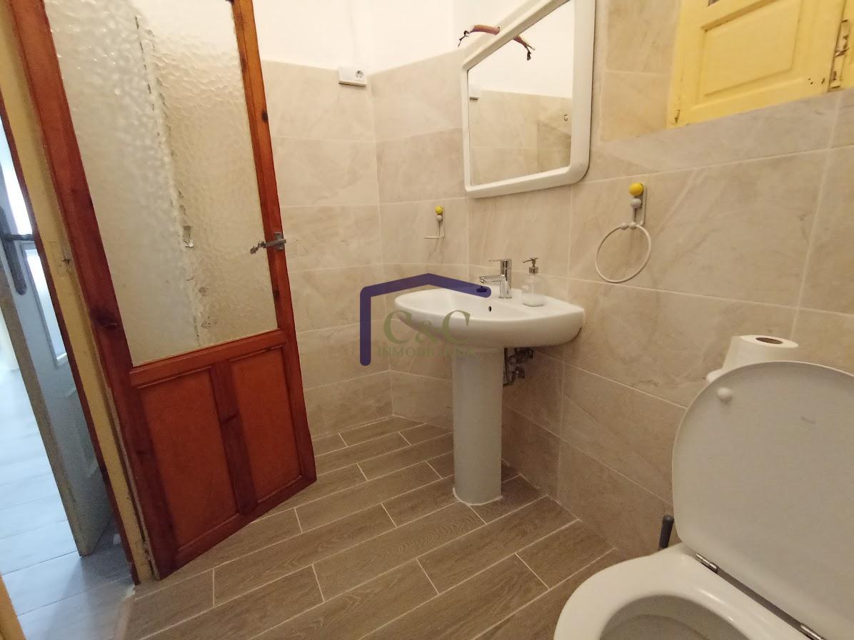 For sale of apartment in Manzanares