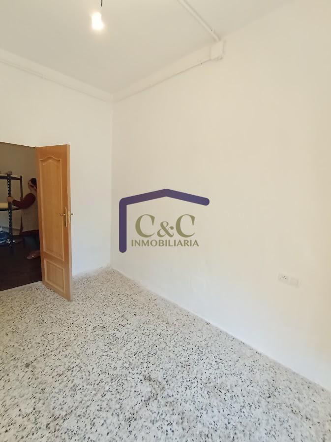 For sale of apartment in Manzanares