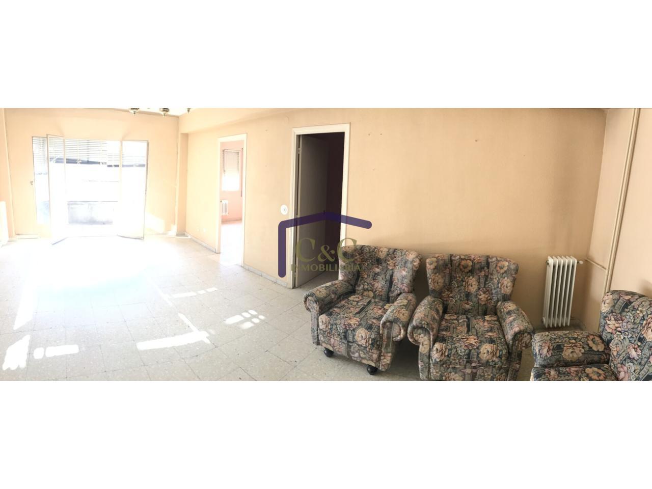 For sale of flat in Manzanares