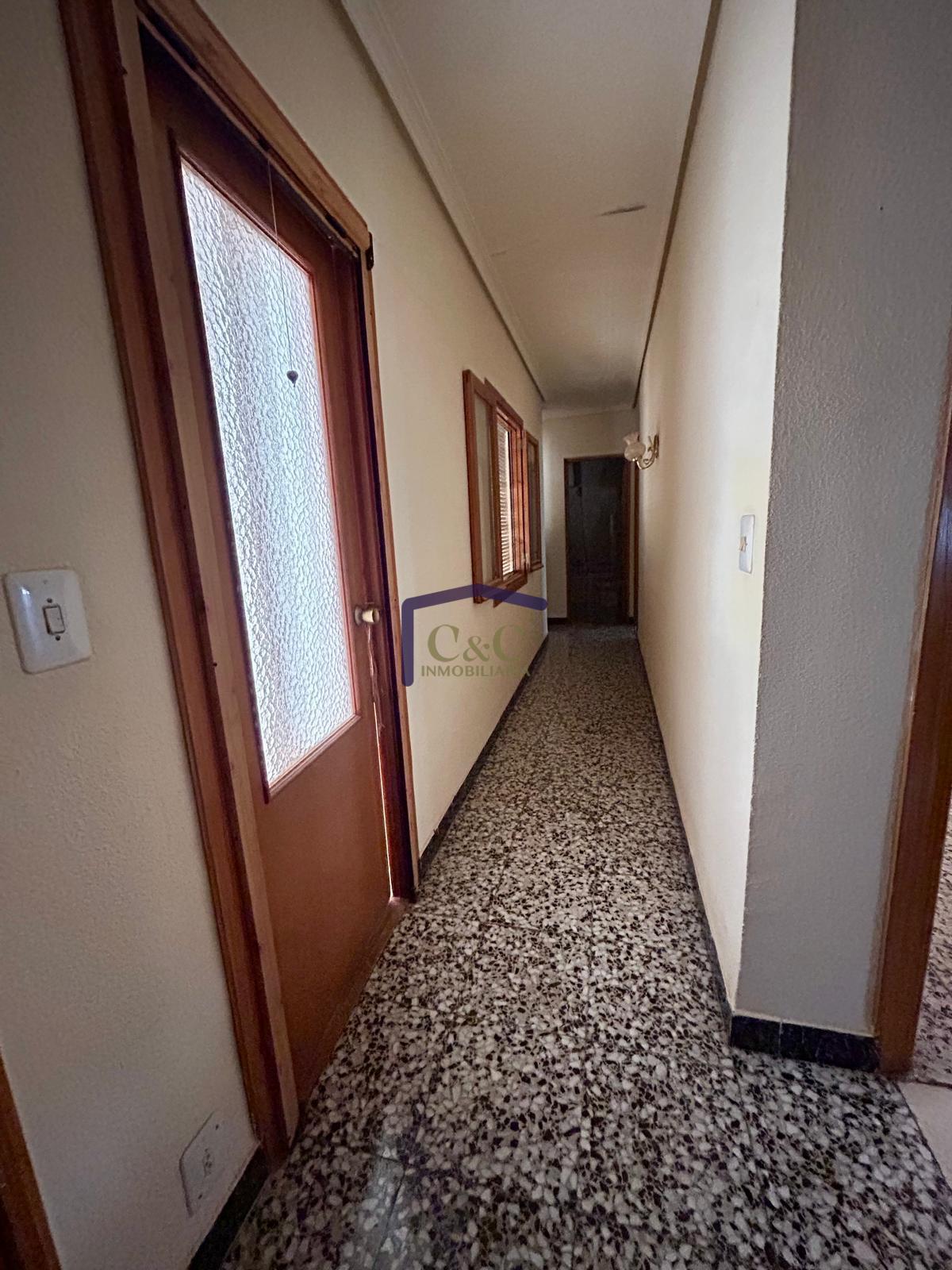 For sale of house in Manzanares