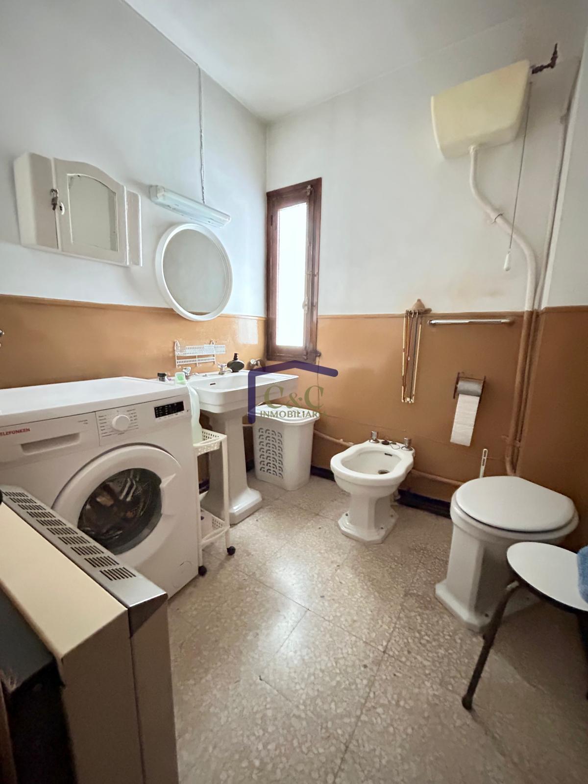 For sale of flat in Manzanares