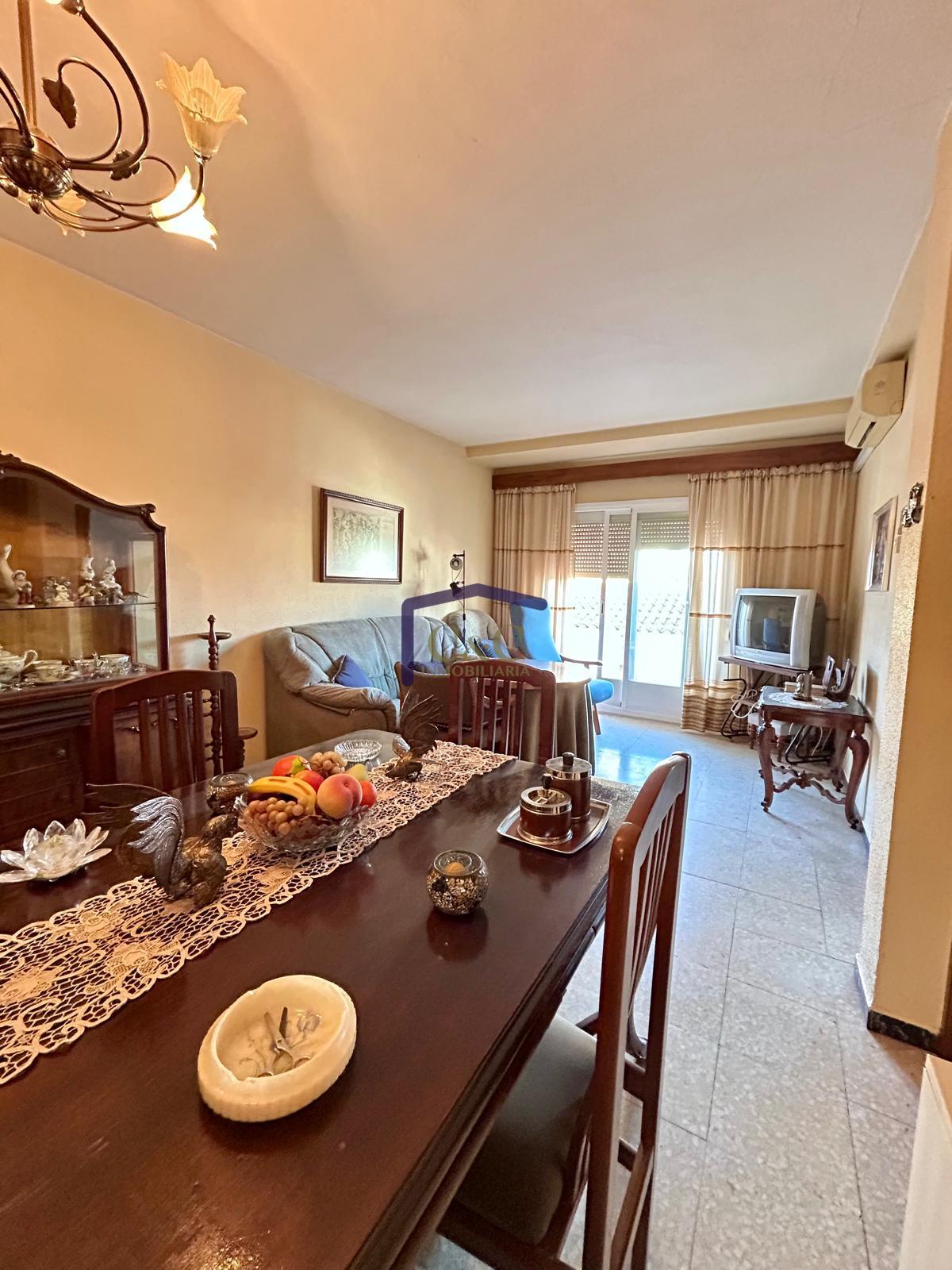 For sale of flat in Manzanares
