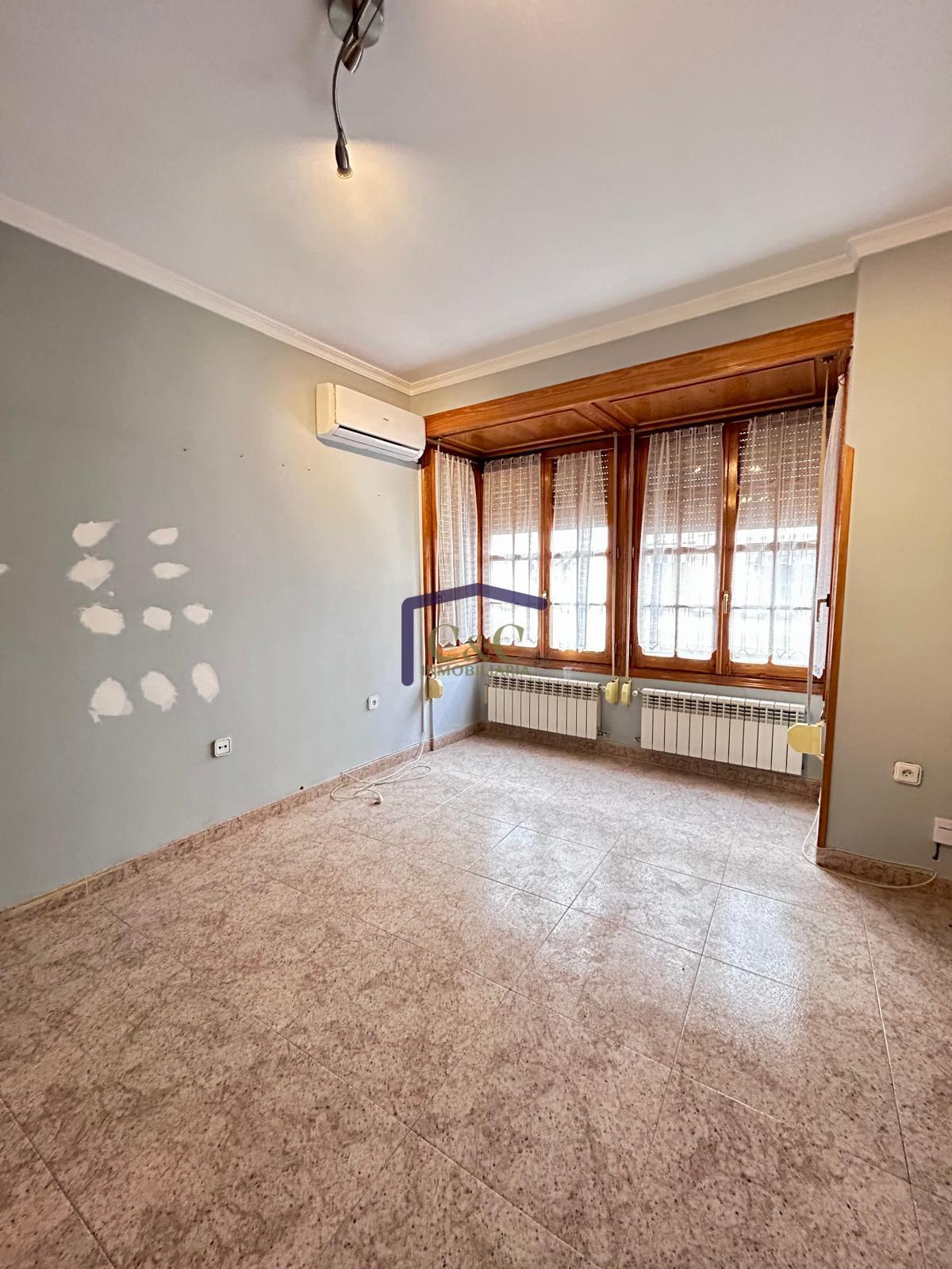 For sale of house in Manzanares