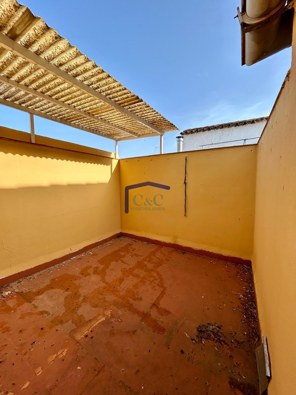 For sale of house in Manzanares
