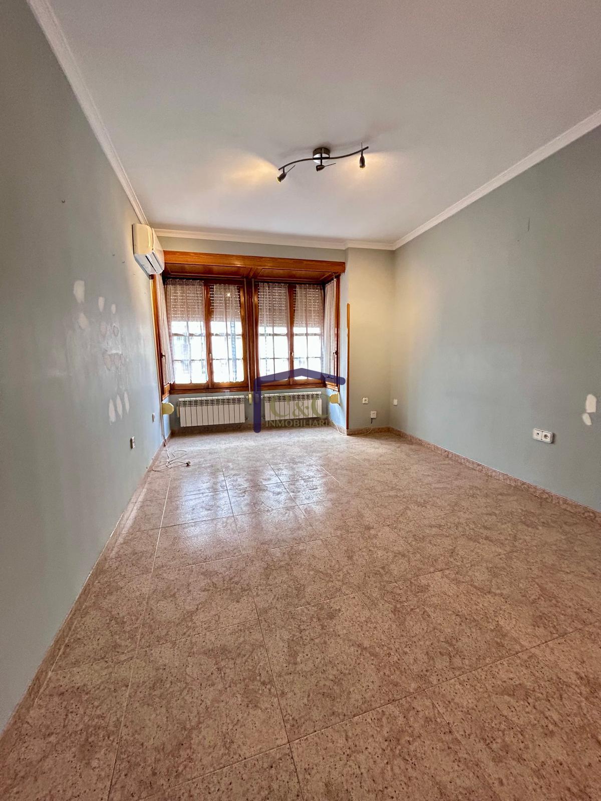 For sale of house in Manzanares