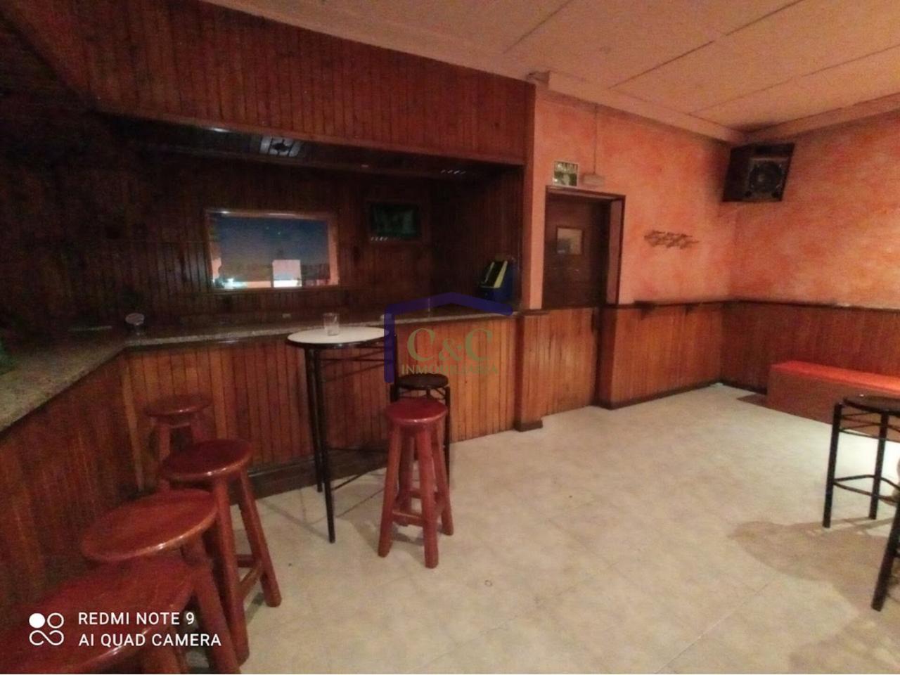 For sale of commercial in Manzanares