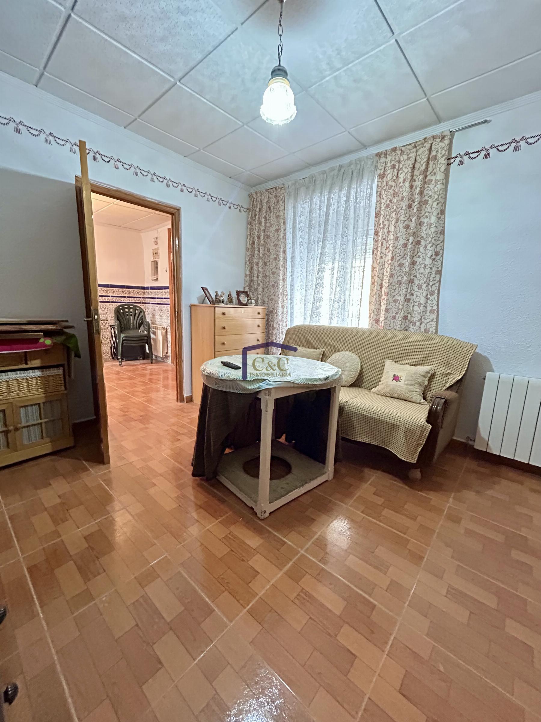 For sale of house in Manzanares