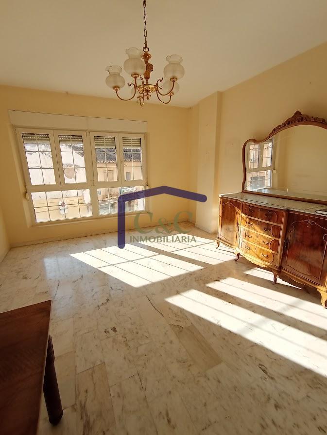 Venta de piso en Manzanares