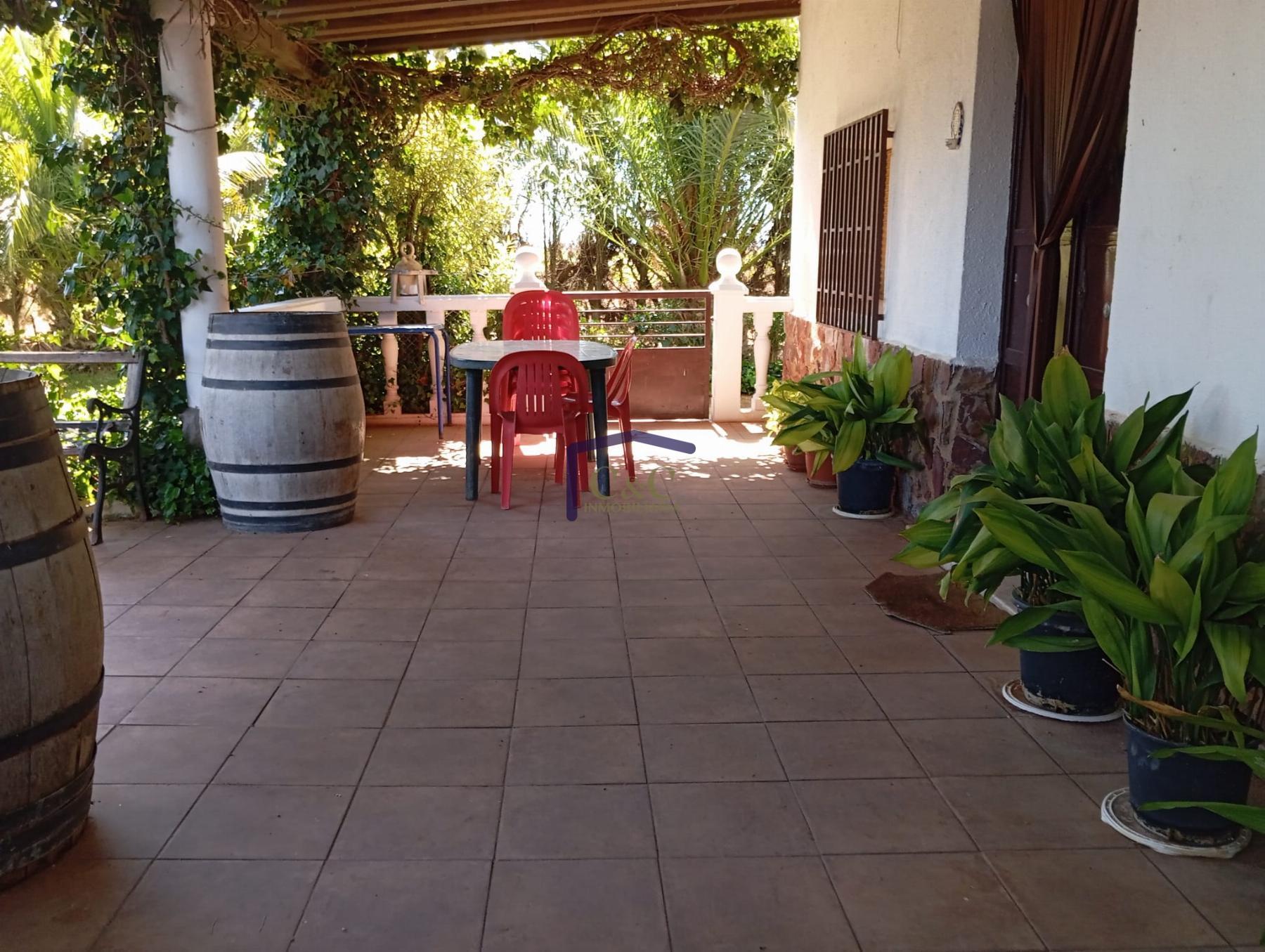 For sale of chalet in Manzanares